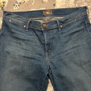 MOTHER The Daydreamer Castaways Blue Jeans